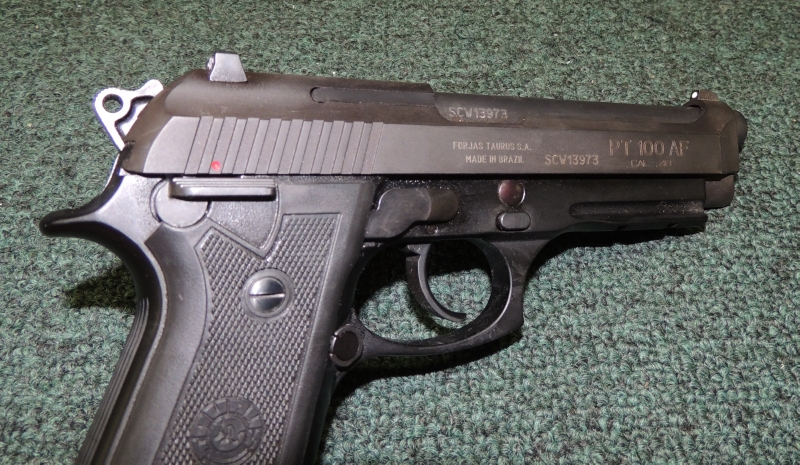 Taurus Pt 100 Af 40 S W Caliber No Reserve For Sale At Gunauction Com