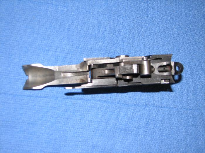 Winchester Model 12 ... 16 Gauge Trigger Assembly - Picture 4