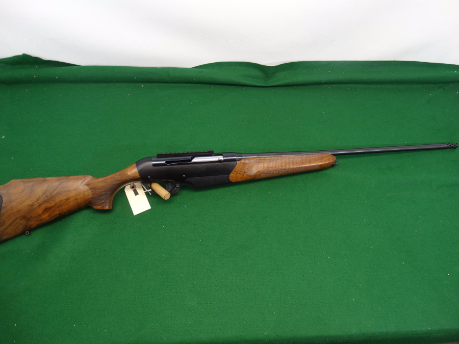 Benelli R1 Semi Auto Rifle Wood Stocks No Reserve .300 Win. Mag. For 