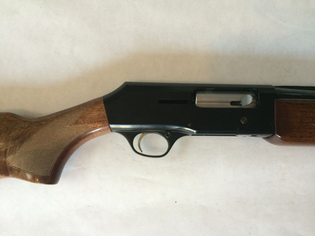 Browning B-80 12 Gauge Semi Auto Shotgun For Sale at GunAuction.com ...